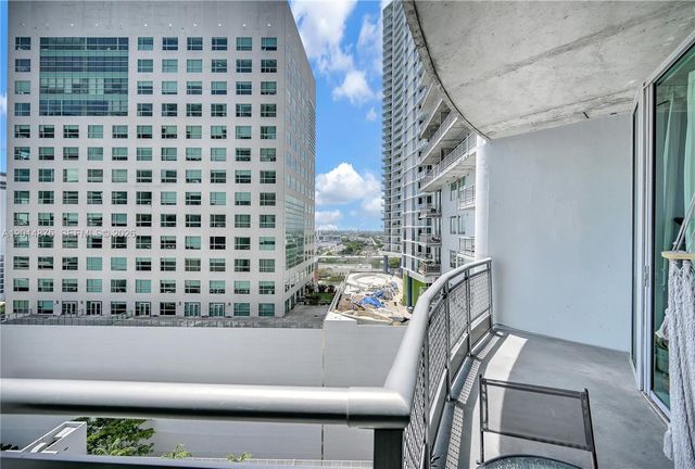 690 SW 1st Ct 1934, Miami, FL 33130