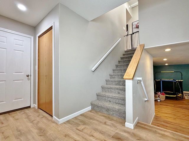 21 Roberts St, Burlington, ND 58722