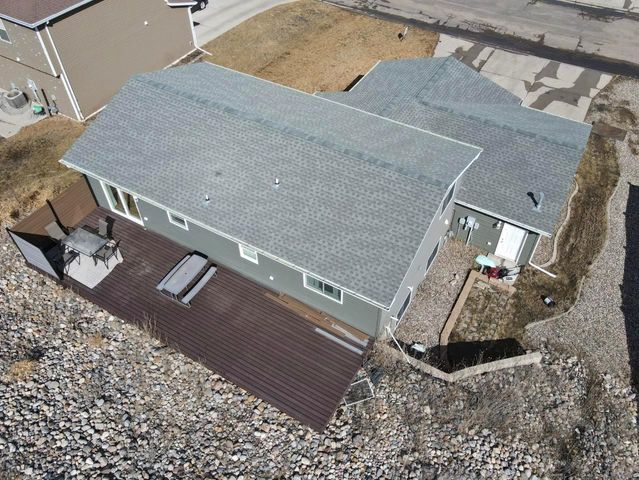 21 Roberts St, Burlington, ND 58722