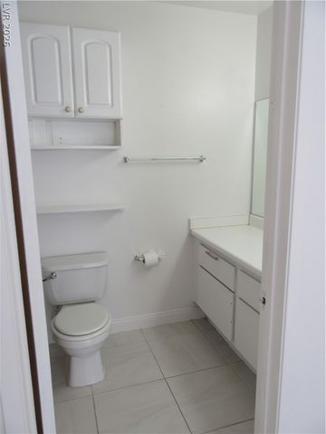 4406 Hawthorne Way, Las Vegas, NV 89147