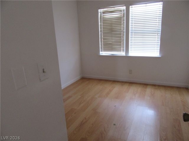 4406 Hawthorne Way, Las Vegas, NV 89147
