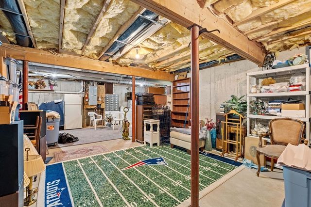 7 Nature View Dr 7, Uxbridge, MA 01569