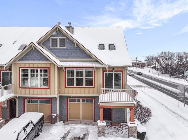 13800 West Bay Shore Drive, Traverse City, MI 49684