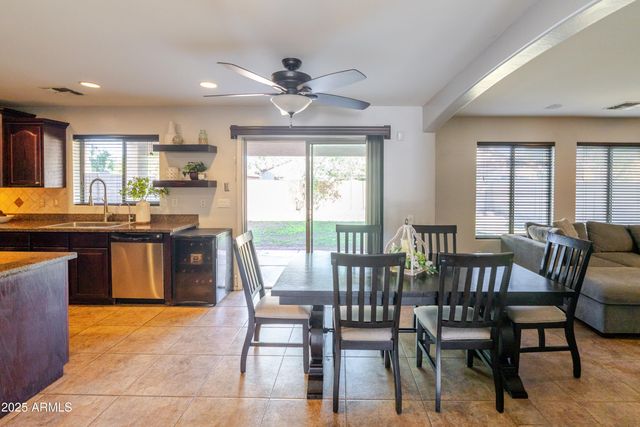 10432 W MAGNOLIA Street, Tolleson, AZ 85353