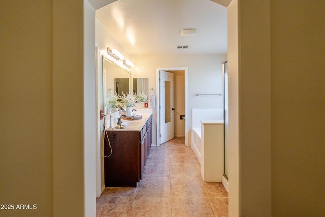 10432 W MAGNOLIA Street, Tolleson, AZ 85353