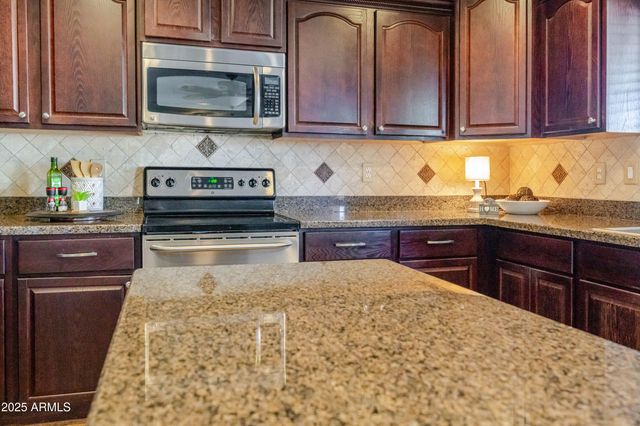 10432 W MAGNOLIA Street, Tolleson, AZ 85353