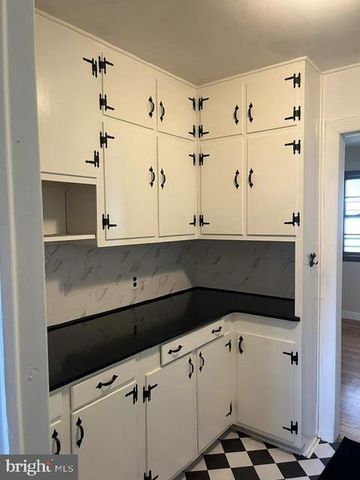 4759 LEONARDTOWN RD, Waldorf, MD 20601