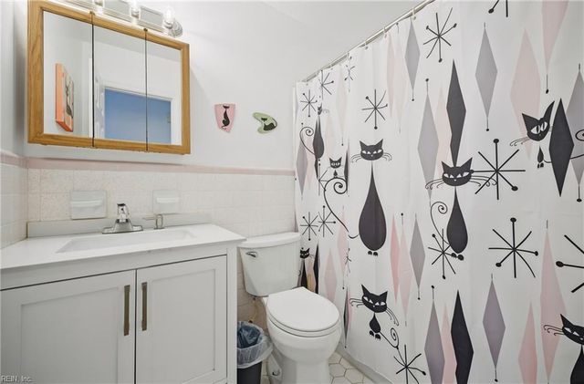 862 Elder RD, Newport News, VA 23608