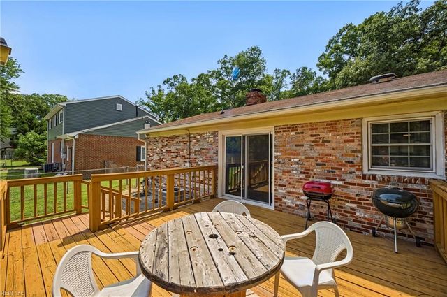 862 Elder RD, Newport News, VA 23608