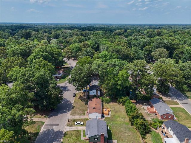 862 Elder RD, Newport News, VA 23608