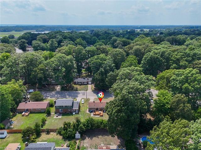 862 Elder RD, Newport News, VA 23608