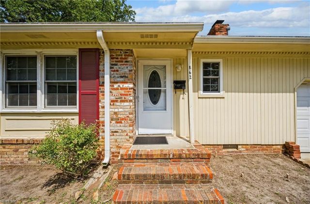 862 Elder RD, Newport News, VA 23608