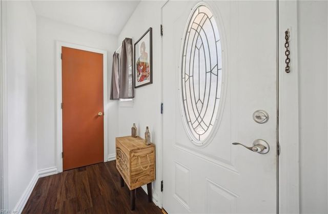 862 Elder RD, Newport News, VA 23608