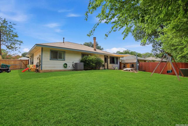 6342 FOREST VLG, San Antonio, TX 78250