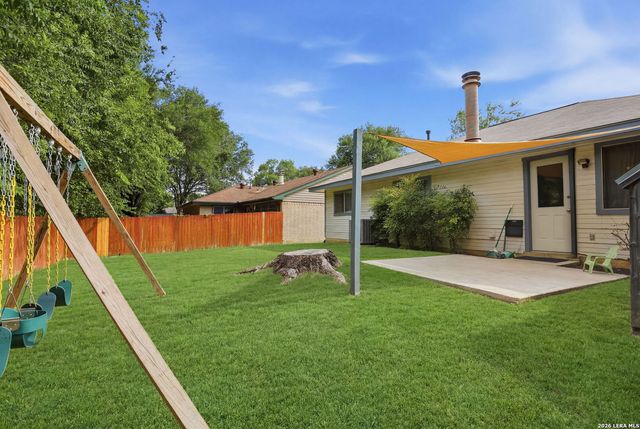 6342 FOREST VLG, San Antonio, TX 78250