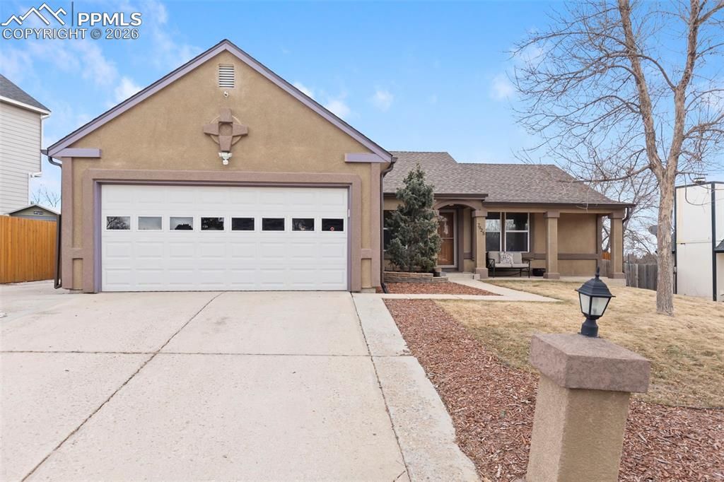 7925 Lindsey Drive, Colorado Springs, CO 80920