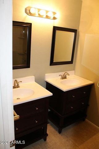 1517 E GEMINI Drive, Tempe, AZ 85283