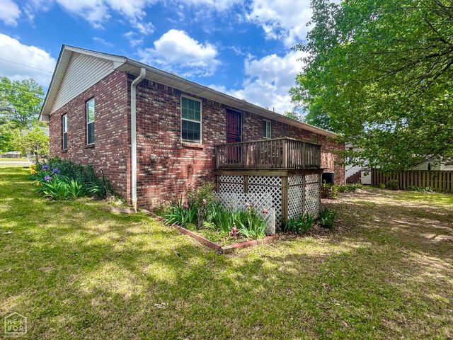 515 Elm Avenue, Jonesboro, AR 72401
