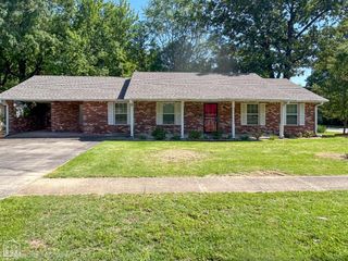 515 Elm Avenue, Jonesboro, AR 72401