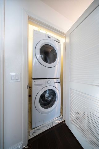 389 Arden Avenue 1, Glendale, CA 91203