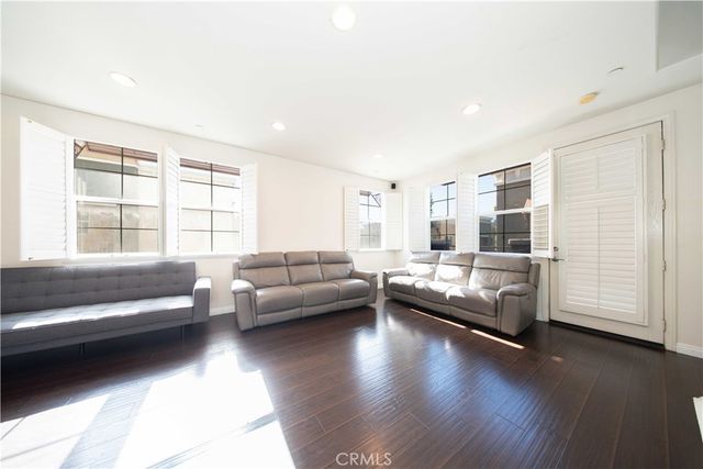 389 Arden Avenue 1, Glendale, CA 91203