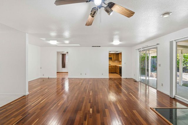 2101 Bridger Dr, Modesto, CA 95358