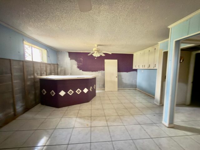 22121 Hwy 331, Laurel Hill, FL 32567