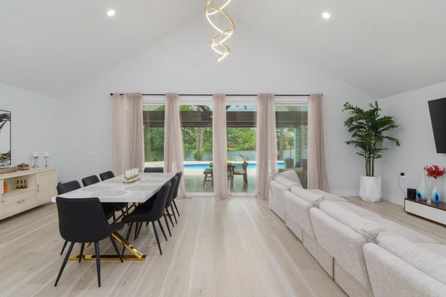 73 Baracuda Dr., Hattiesburg, MS 39402