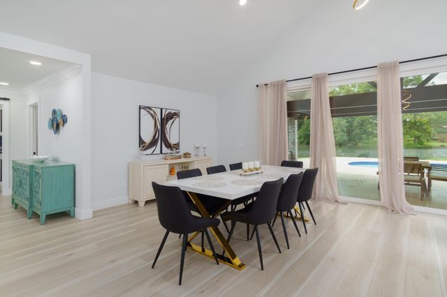 73 Baracuda Dr., Hattiesburg, MS 39402