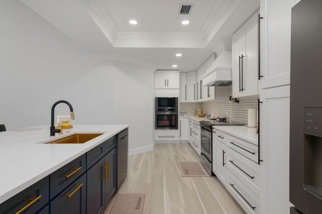 73 Baracuda Dr., Hattiesburg, MS 39402