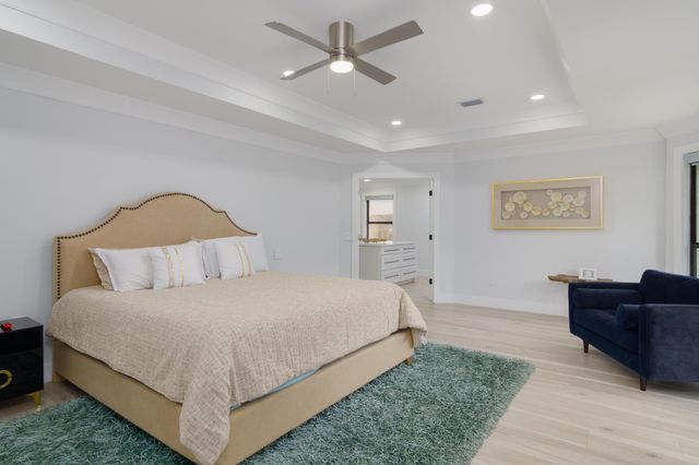 73 Baracuda Dr., Hattiesburg, MS 39402