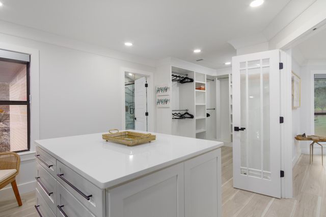 73 Baracuda Dr., Hattiesburg, MS 39402