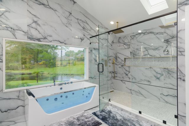 73 Baracuda Dr., Hattiesburg, MS 39402