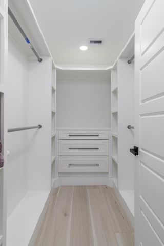 73 Baracuda Dr., Hattiesburg, MS 39402