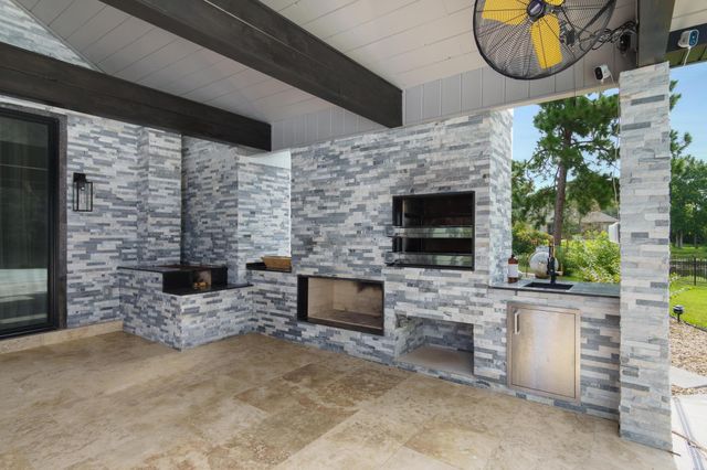 73 Baracuda Dr., Hattiesburg, MS 39402