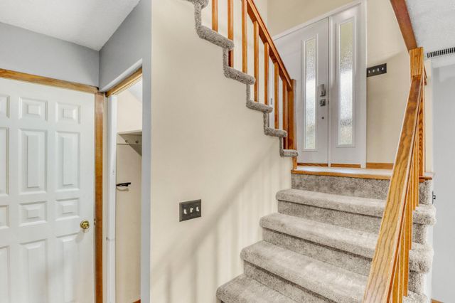 38 Fremont Drive S, Fargo, ND 58103