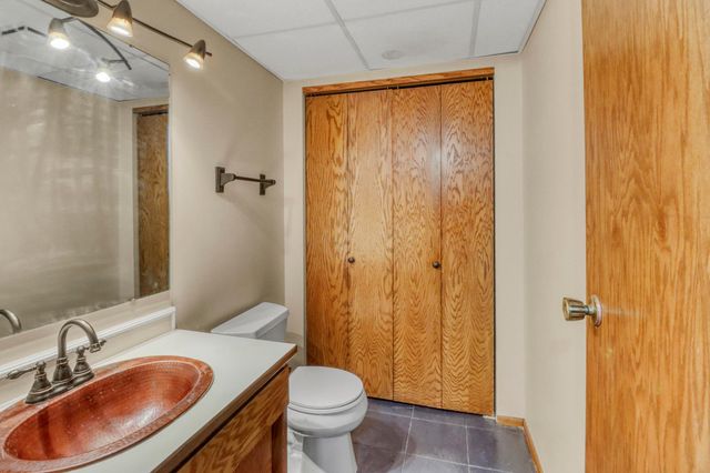 38 Fremont Drive S, Fargo, ND 58103