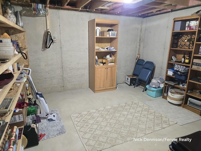 2225 Aimie Avenue SW, Byron Center, MI 49315