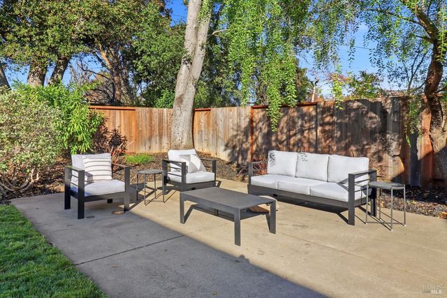 791 Storybook Ct, Novato, CA 94947