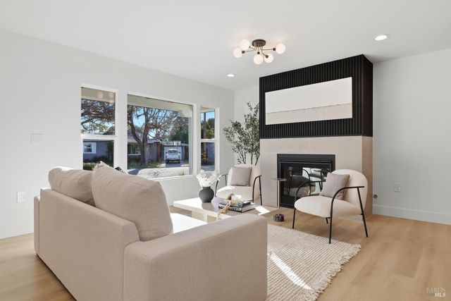 791 Storybook Ct, Novato, CA 94947