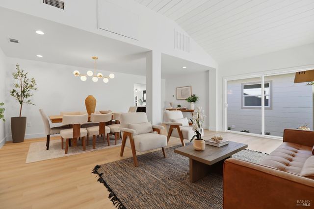 791 Storybook Ct, Novato, CA 94947