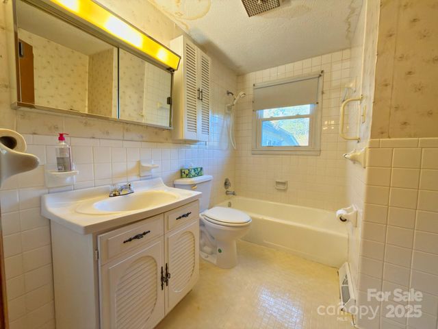 1757 Bostic Sunshine Highway, Bostic, NC 28018