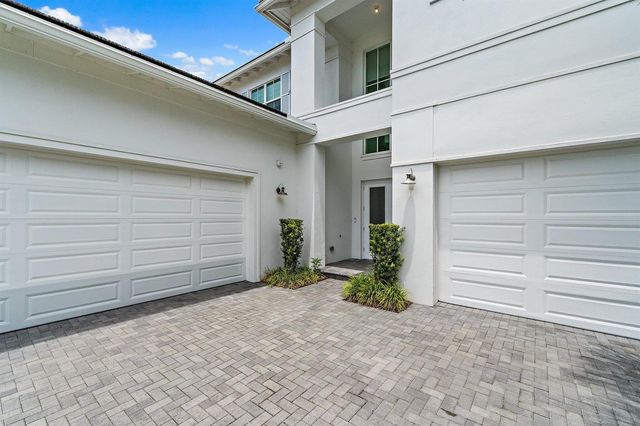 13336 Bernoulli Way, Palm Beach Gardens, FL 33418