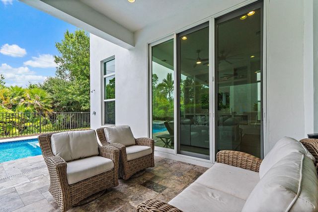 13336 Bernoulli Way, Palm Beach Gardens, FL 33418