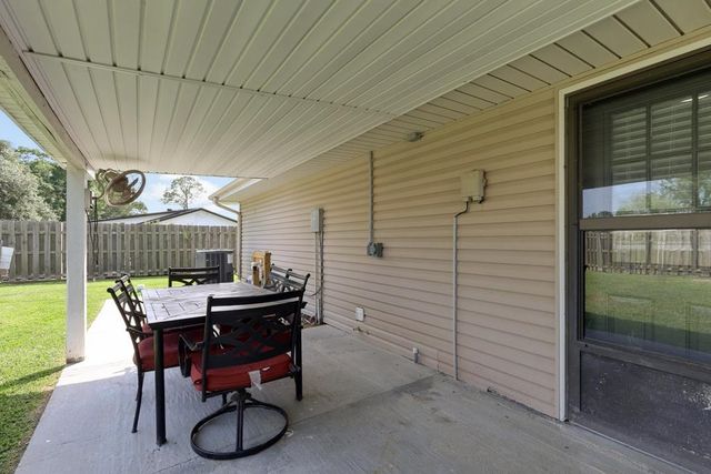 118 Lydia St, Gray, LA 70359
