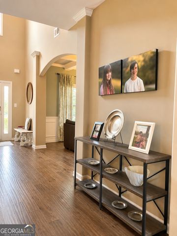 15 Lynnfield Drive, Newnan, GA 30263