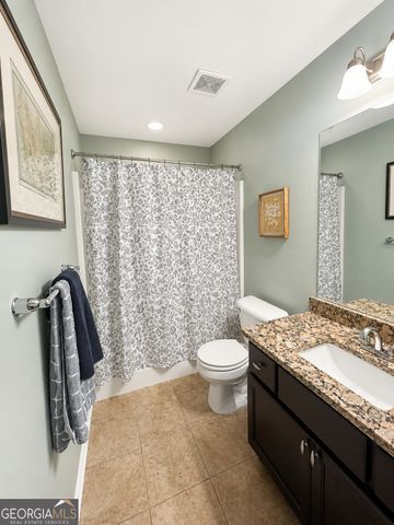 15 Lynnfield Drive, Newnan, GA 30263