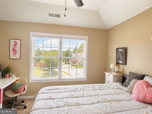 15 Lynnfield Drive, Newnan, GA 30263