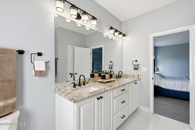 305 Gablewood Cir, Louisville, KY 40245