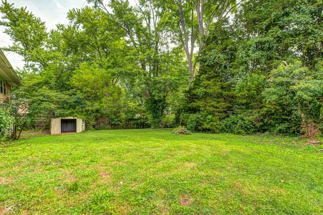 3402 N Windcrest Drive, Bloomington, IN 47404